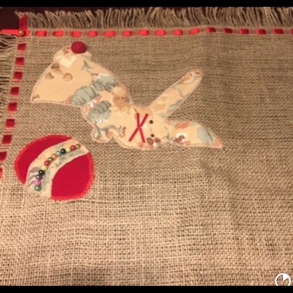 Handmade made Easter runner style tablecloth - Picture 2 of 9